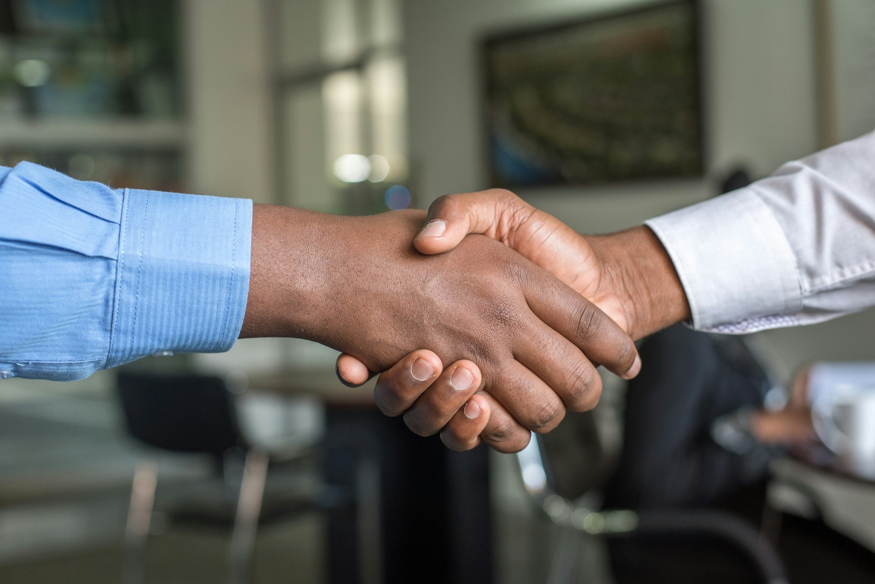 How a Mortgage Broker in Dubai Saves You Time and Money