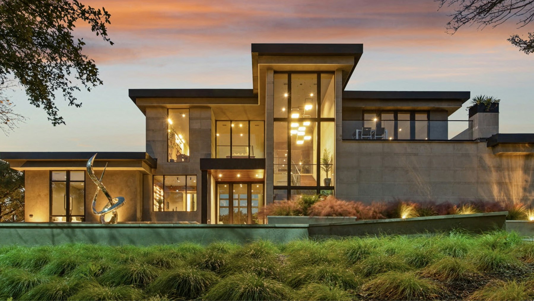 Mortgage Buyout and Refinancing in Dubai: When Should You Switch?